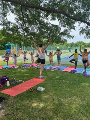Trista with yogakids camp